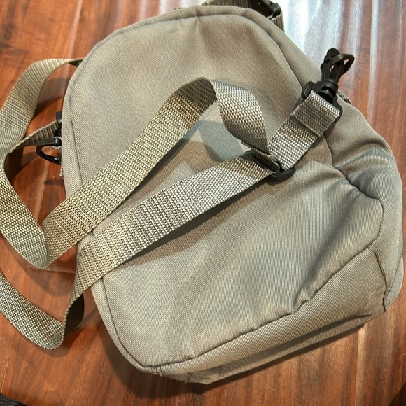 Hannah Anderson Star Wars backpack and lunch bag - Picture 5 of 6